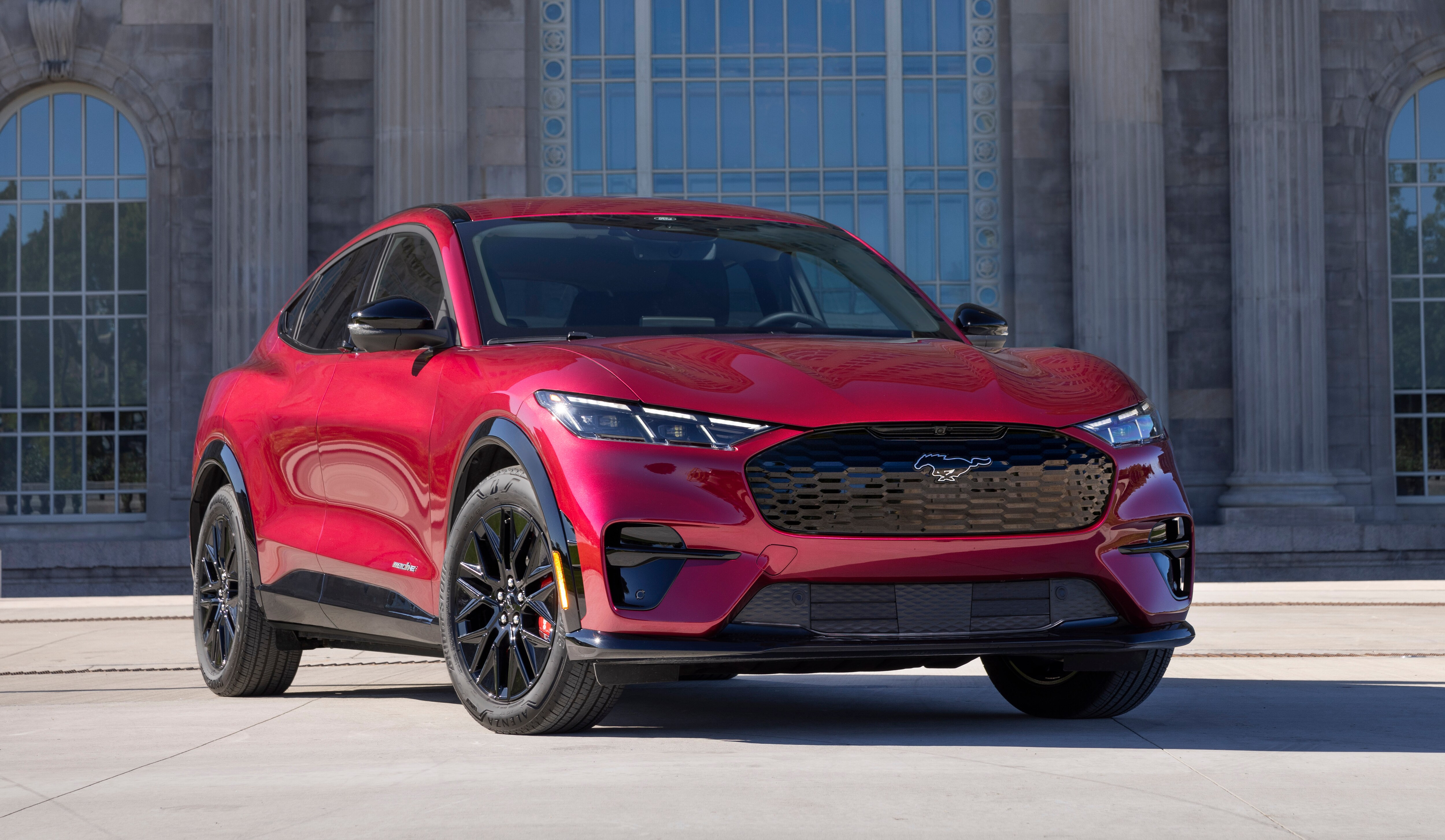 2025 Mustang MachE Adds Sportier Looks, Auto Lane Changes and More